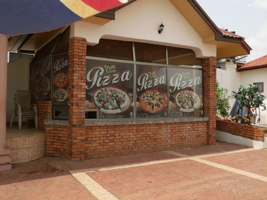 True Vine Hotel Kumasi Exterior photo